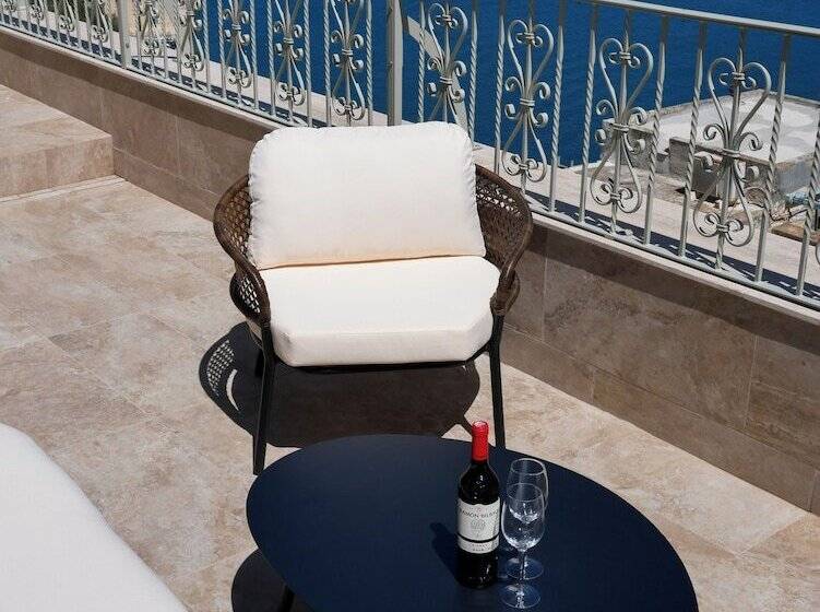 هتل Battery House