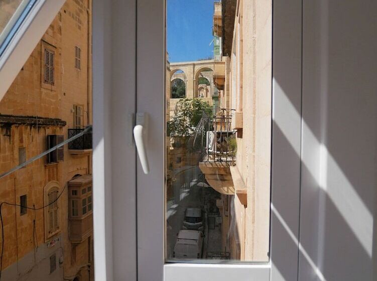 هتل Battery House