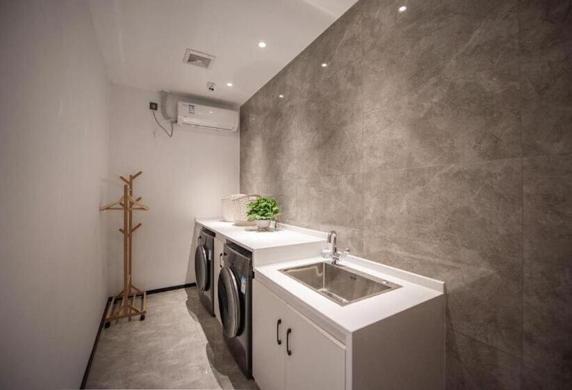 فندق City Comfort Inn Ezhou Wuyue Plaza