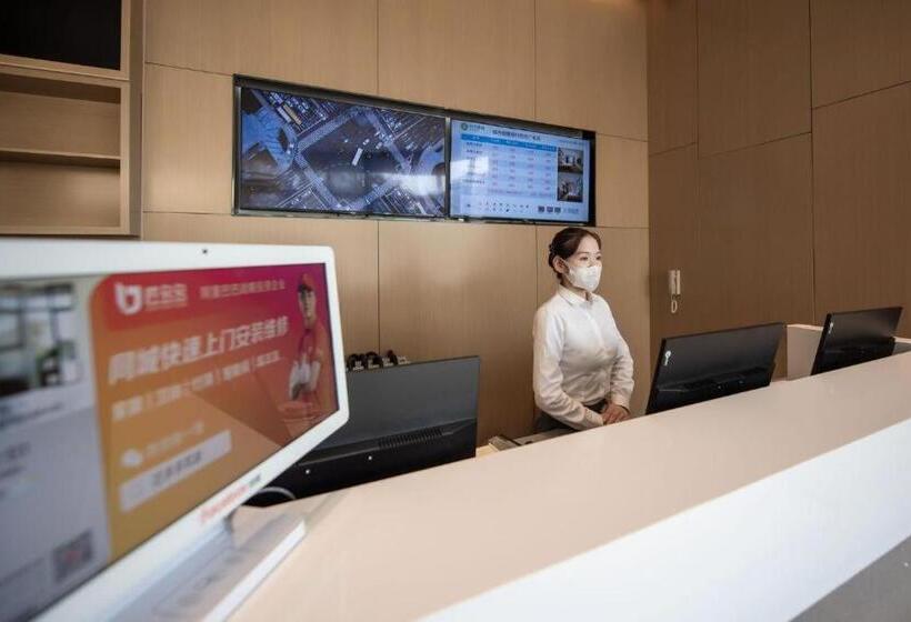 فندق City Comfort Inn Ezhou Wuyue Plaza