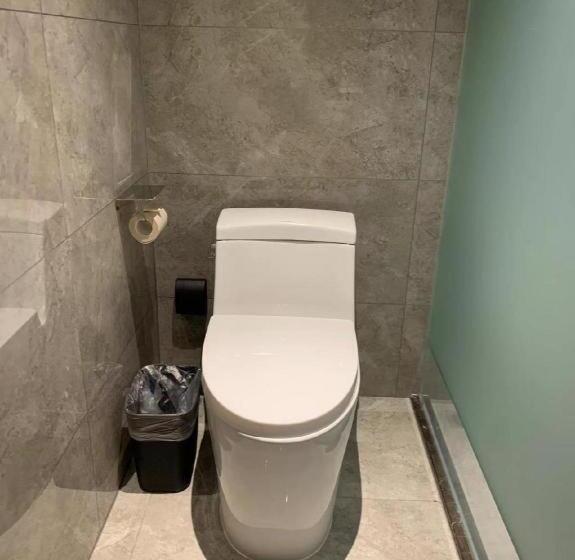 فندق City Comfort Inn Ezhou Wuyue Plaza