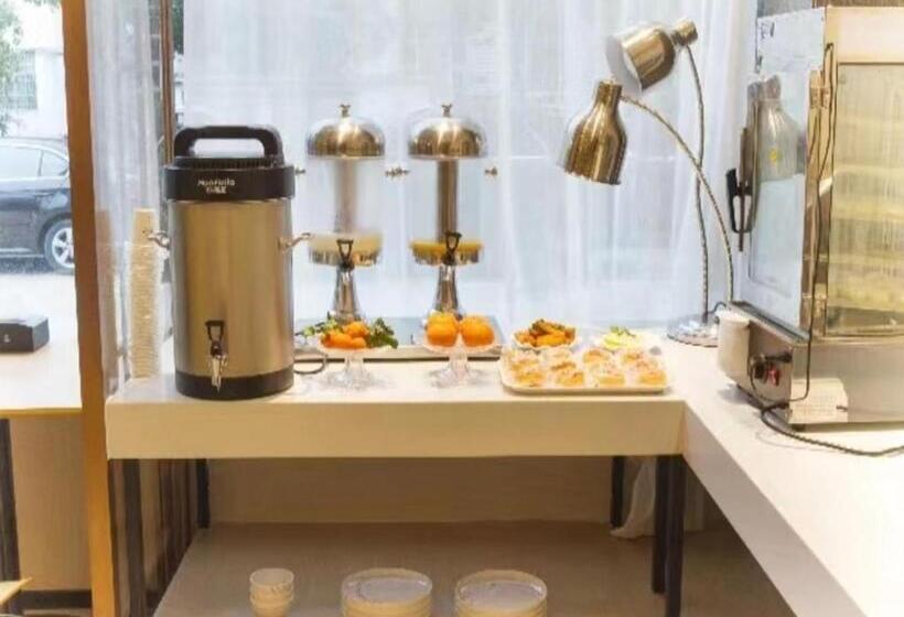 Hotel City Comfort Inn Jiujiang Gongqing Science And Technology College High Speed Railway Station