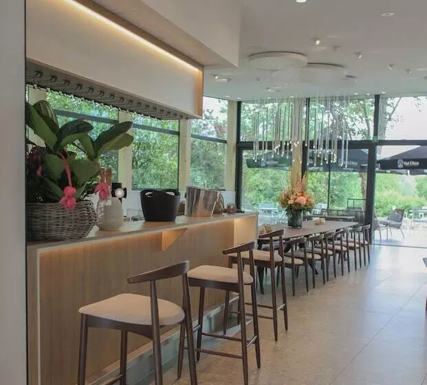 Hotelli Hôtel Les Fines Gueules