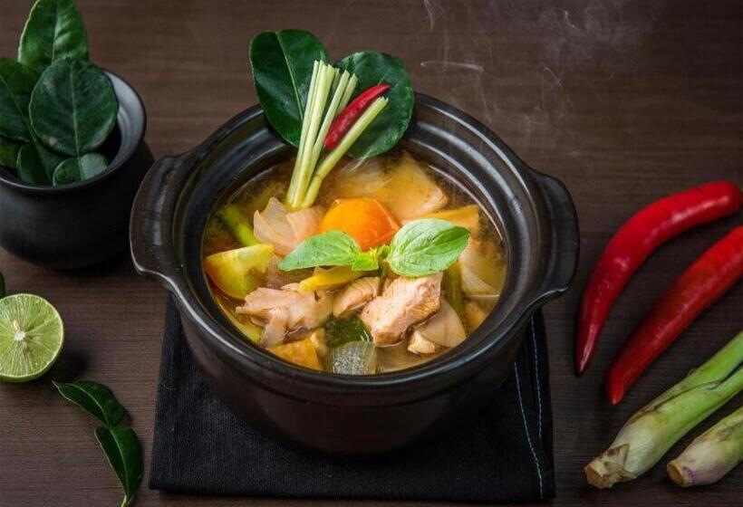 هتل Indra Porak Residence