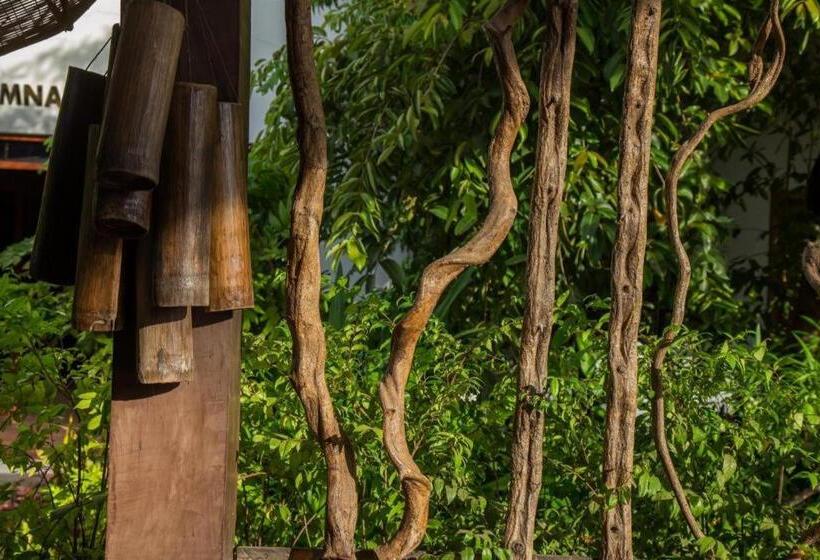 هتل Indra Porak Residence