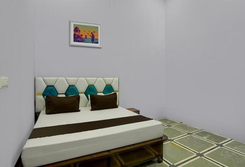Отель Oyo Heaven