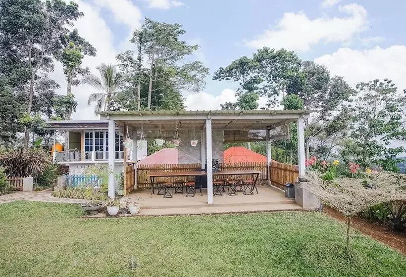 Hotelli Rainbow Glamping