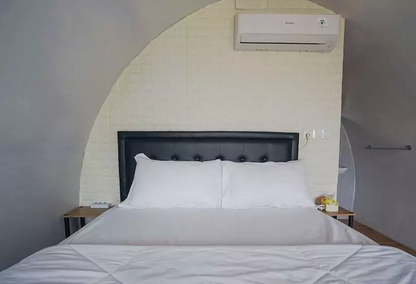 Hotelli Rainbow Glamping