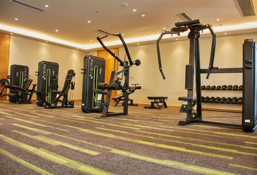 酒店 Rising Dragon International