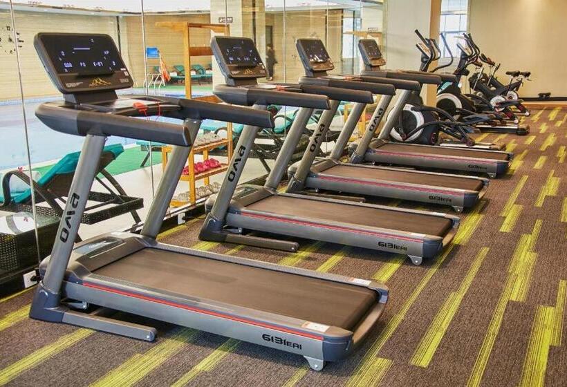 酒店 Rising Dragon International