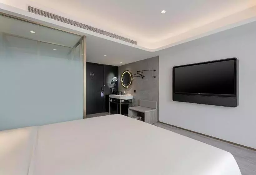 Atour Light Hotel Dalian Xinghai Plaza Henglong Shopping Center