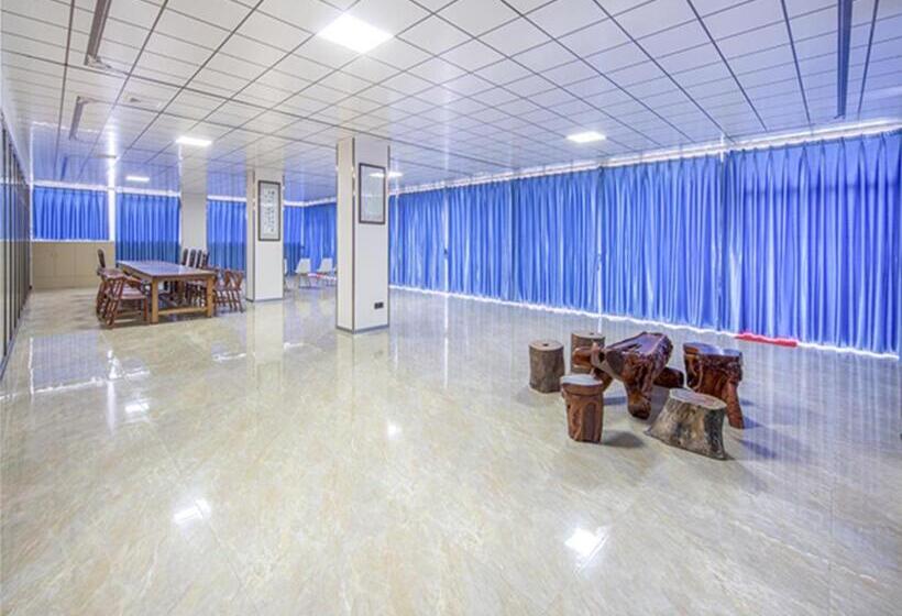 Otel City Comfort Inn Beihai Qiaogang Window Of The Sea