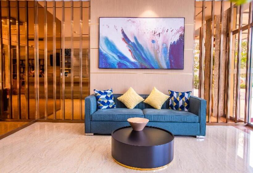 Otel City Comfort Inn Beihai Qiaogang Window Of The Sea