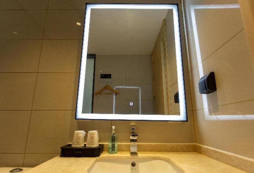 호텔 City Comfort Inn Shaoguan Biguiyuan Phoenix City Gold Village