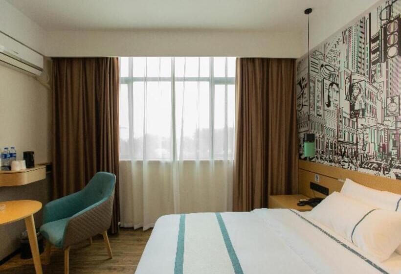 호텔 City Comfort Inn Shaoguan Biguiyuan Phoenix City Gold Village