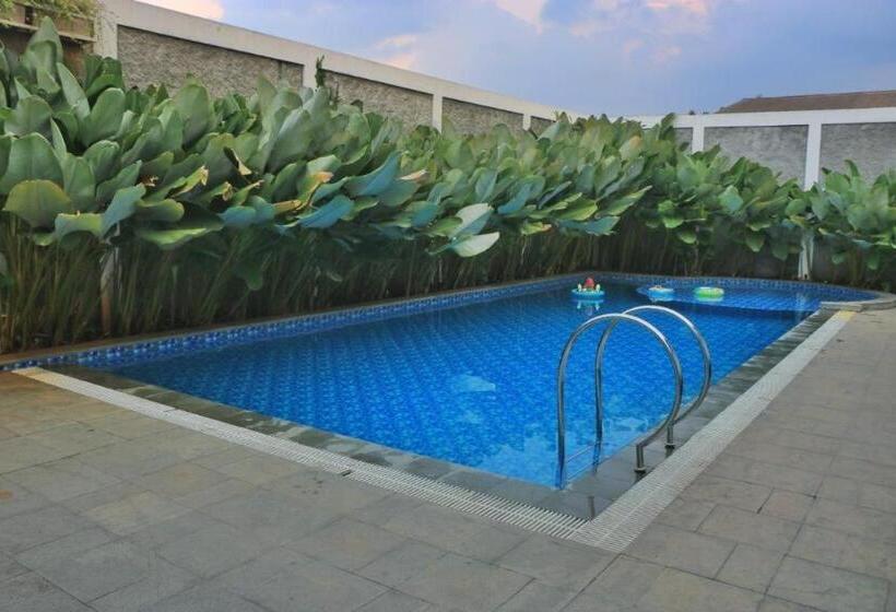 هتل De Jati House