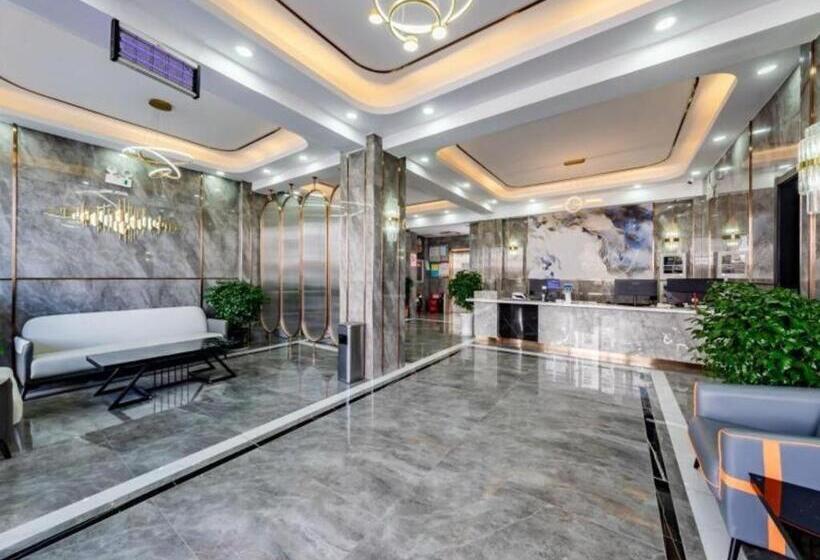 ホテル Geli Kunming North Railway Station Zoo