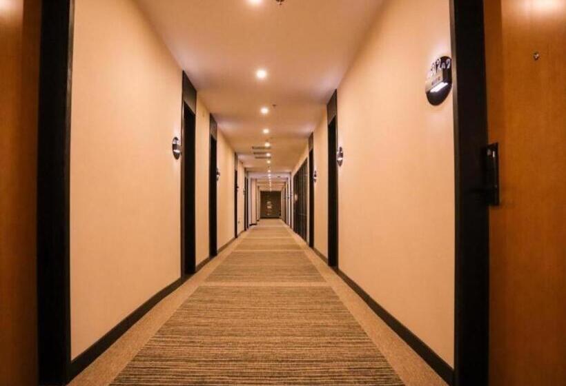 Отель Greentree Inn Express Shanxi Jincheng Exit Of Zezhou Nan Road Highway