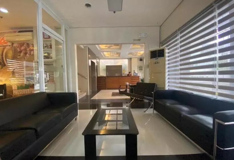 ホテル Hari Royale Suites