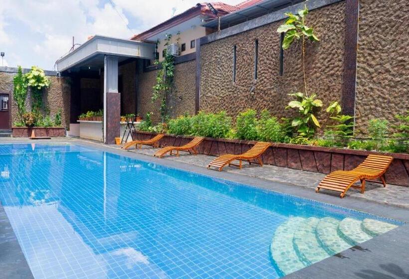 Hotel Mireya Sorowako