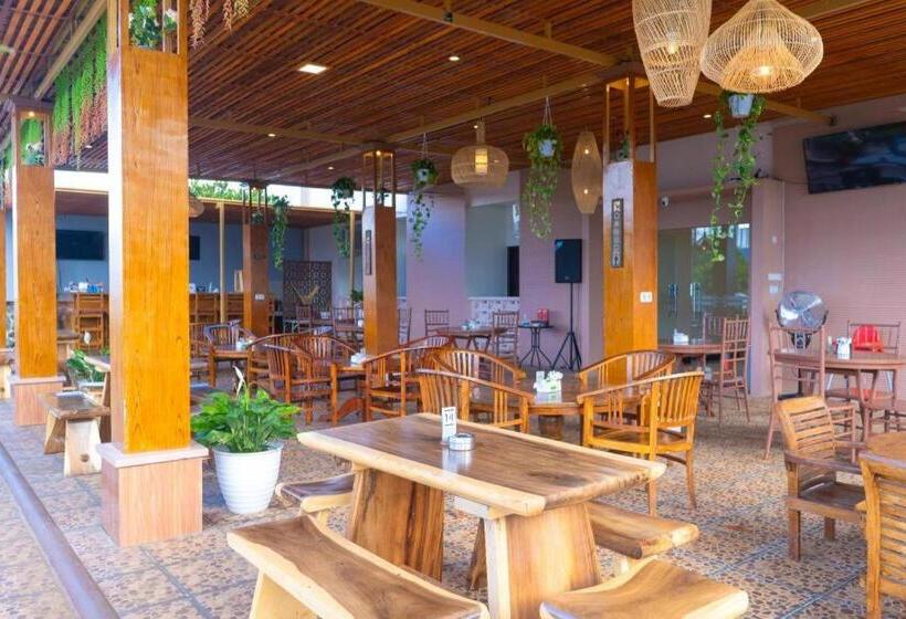 Hotel Mireya Sorowako