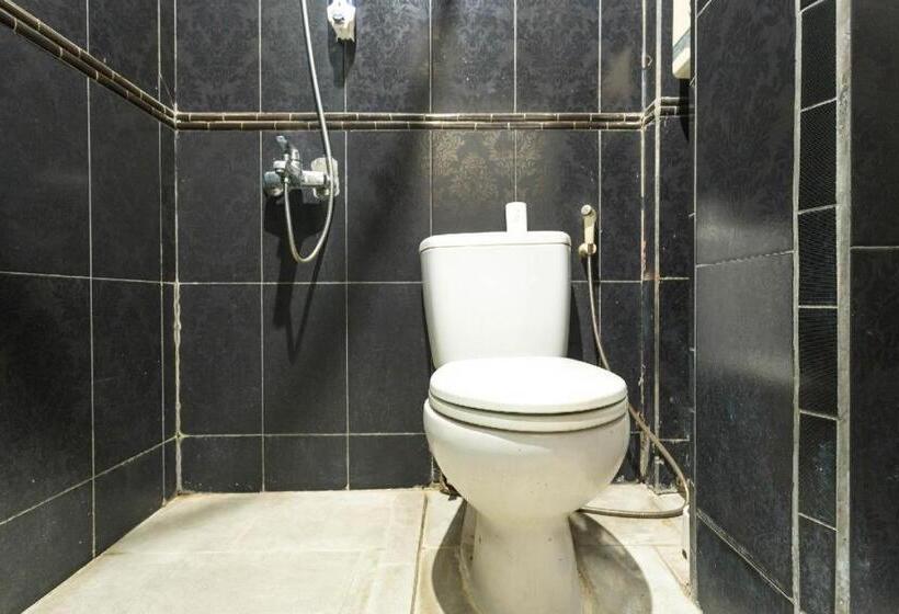 Hotel Oyo 2544 Just In