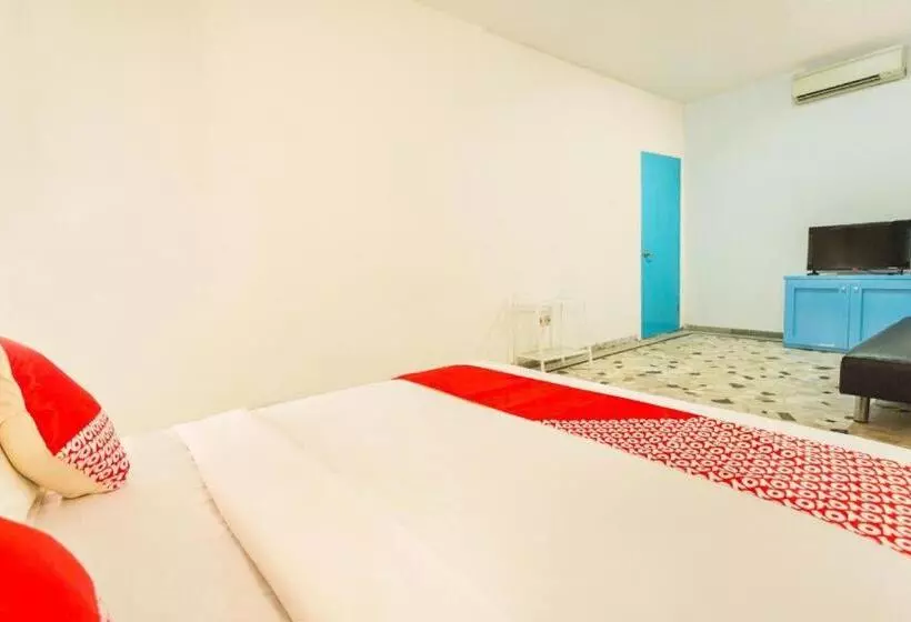 ホテル Oyo 2544 Just In