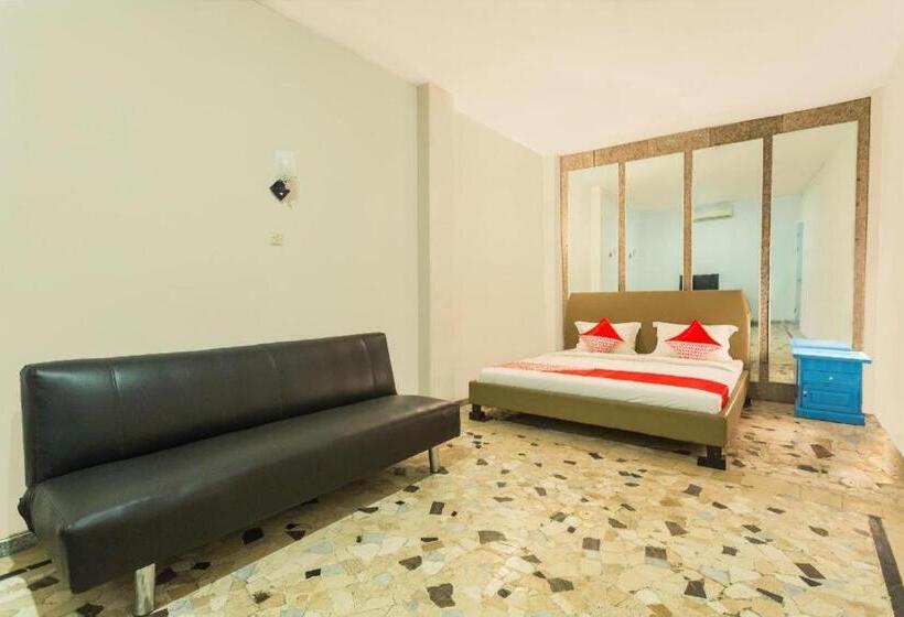 Hotel Oyo 2544 Just In