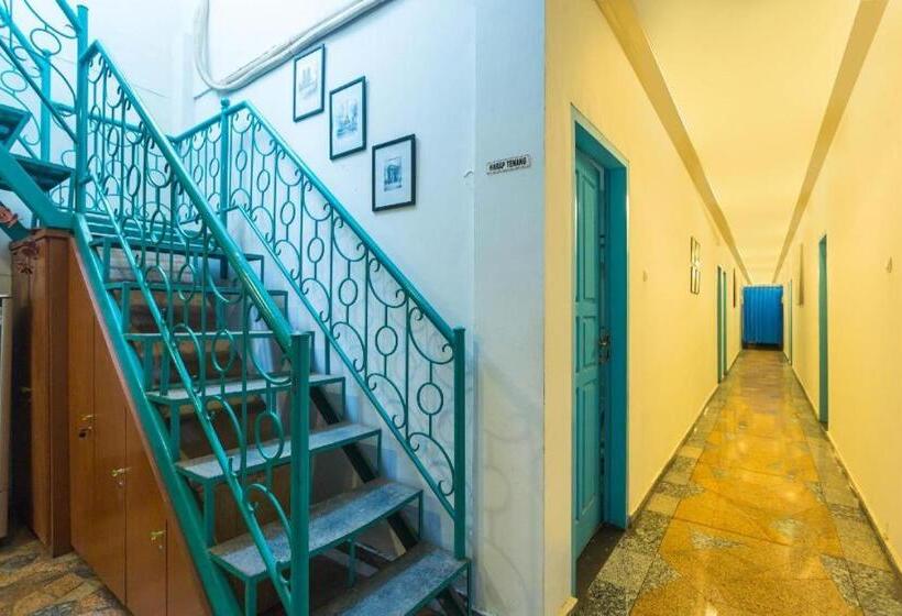 Hotel Oyo 2544 Just In