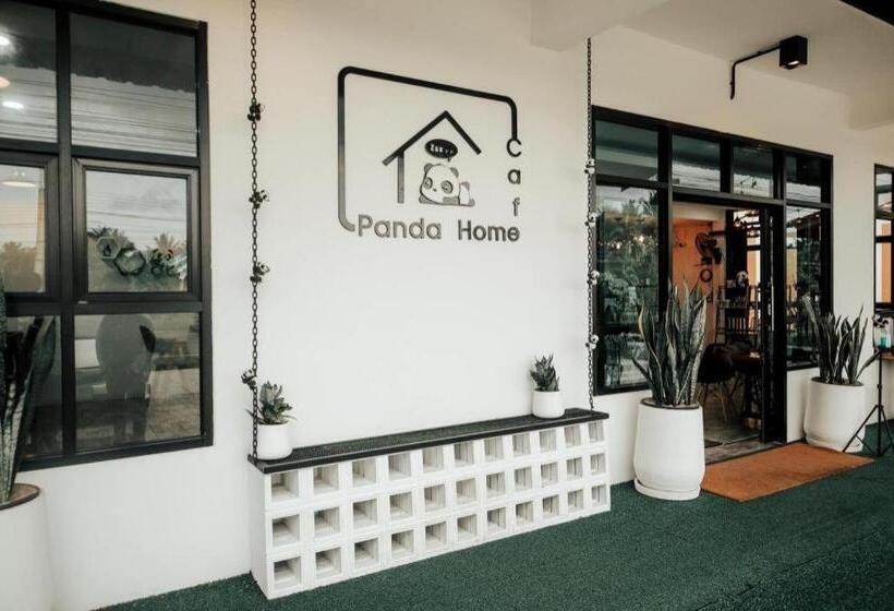 Hotelli Panda Home @ Cafe Songkhla
