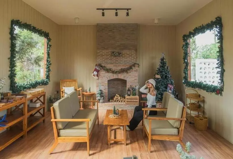 Hotelli Thunwa The Campsite