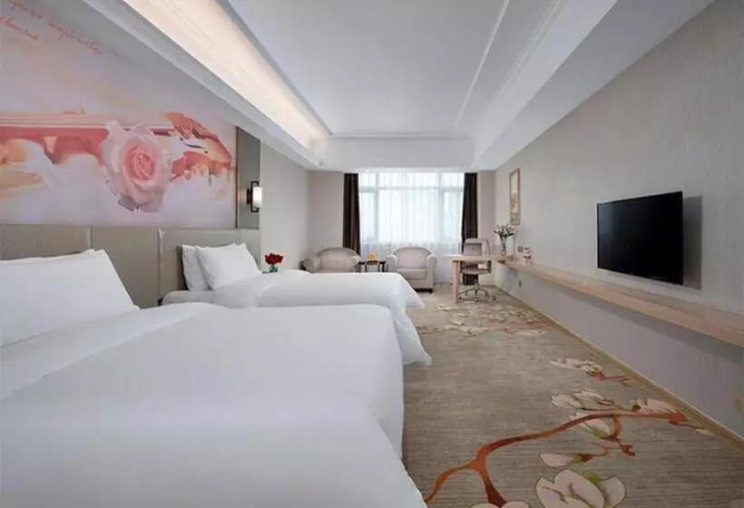 Vienna Hotel Anhui Taihe Baitai Xingma International