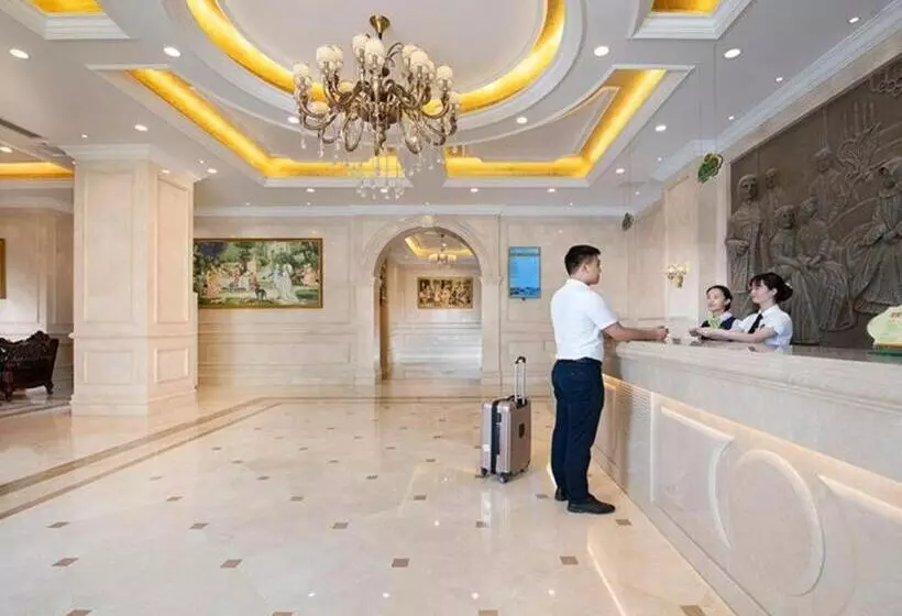 Vienna Hotel Changsha South Bus Station