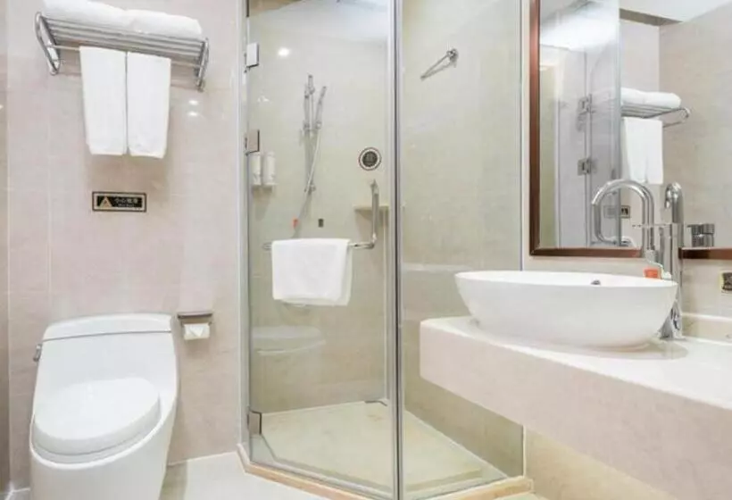 Vienna Hotel Guangxi Hechi Jinchengjiang Baima Street