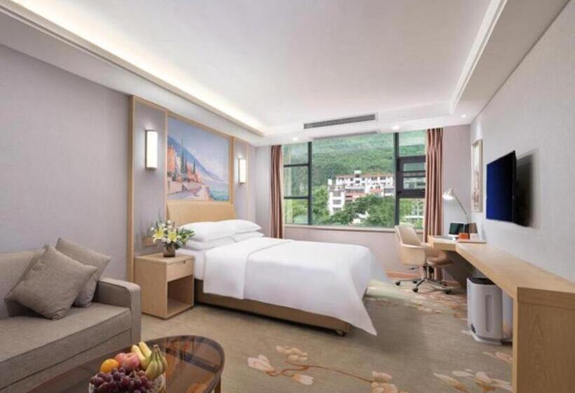 Vienna Hotel Guangxi Hechi Jinchengjiang Baima Street