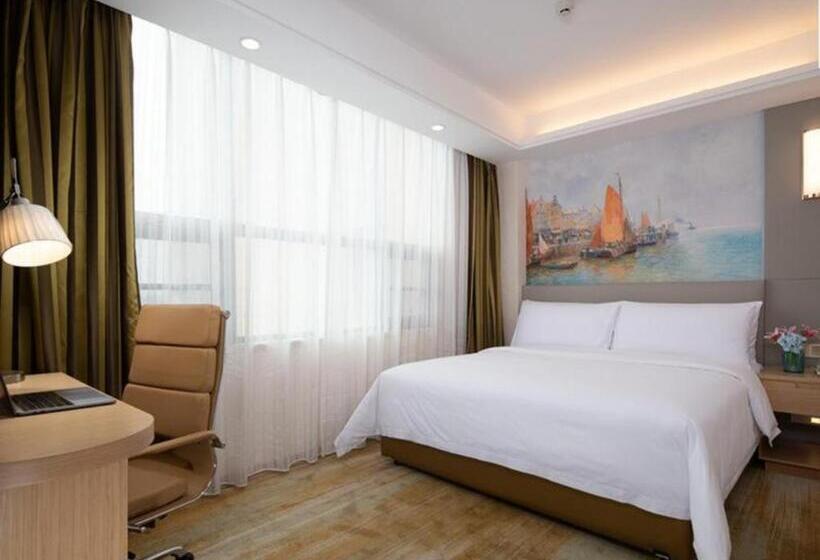 Vienna Hotel Hubei Dangyang Bus Passenger Station