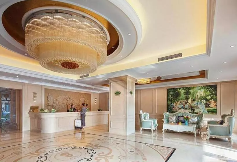 Vienna Hotel Taicang Shanghai East Road Landu Branch