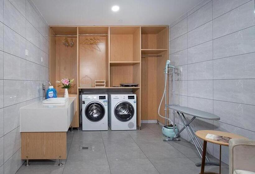 Vienna Hotel Tianjin Chentangzhuang Metro Station