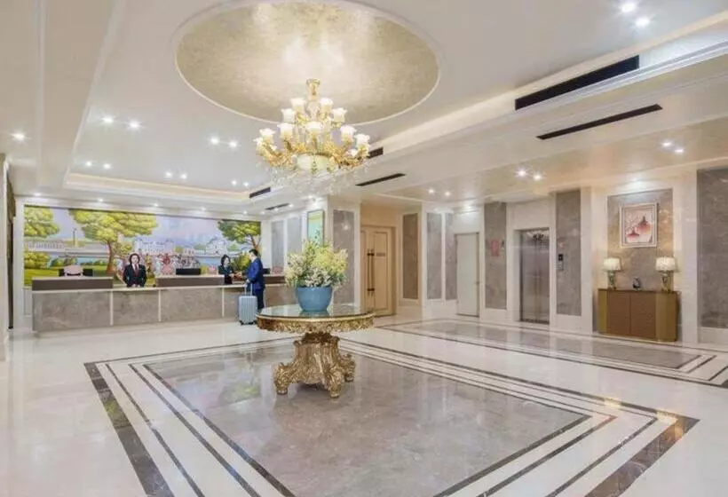 Vienna Hotel Ulan Qab New District High Speed Railway Station