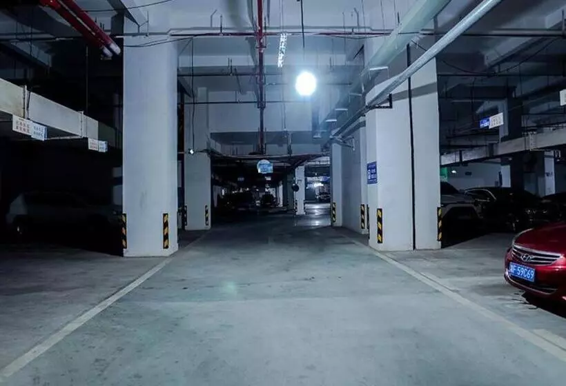 Vienna Hotel Yueyang East Station