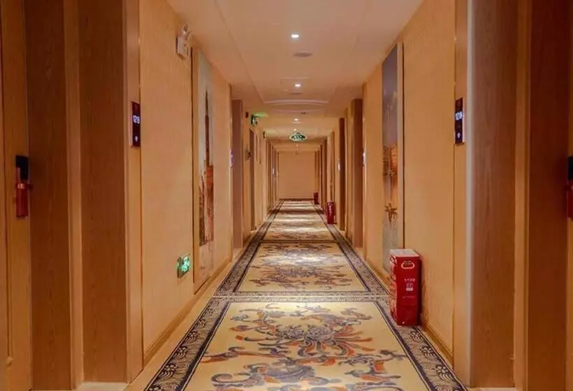 Vienna Hotel Yueyang East Station