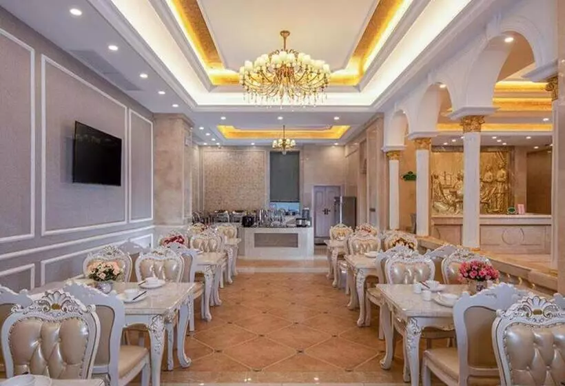 Vienna Hotel Yueyang East Station