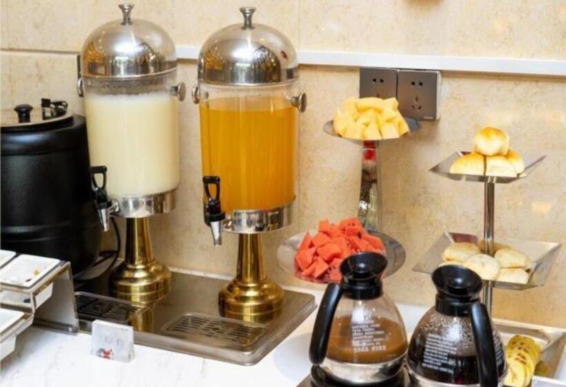 Borrman Hotel Qingyuan Shunying Gymnasium Flagship