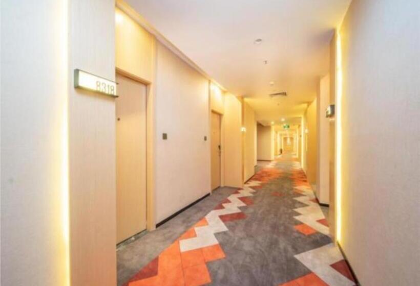 Borrman Hotel Qingyuan Shunying Gymnasium Flagship