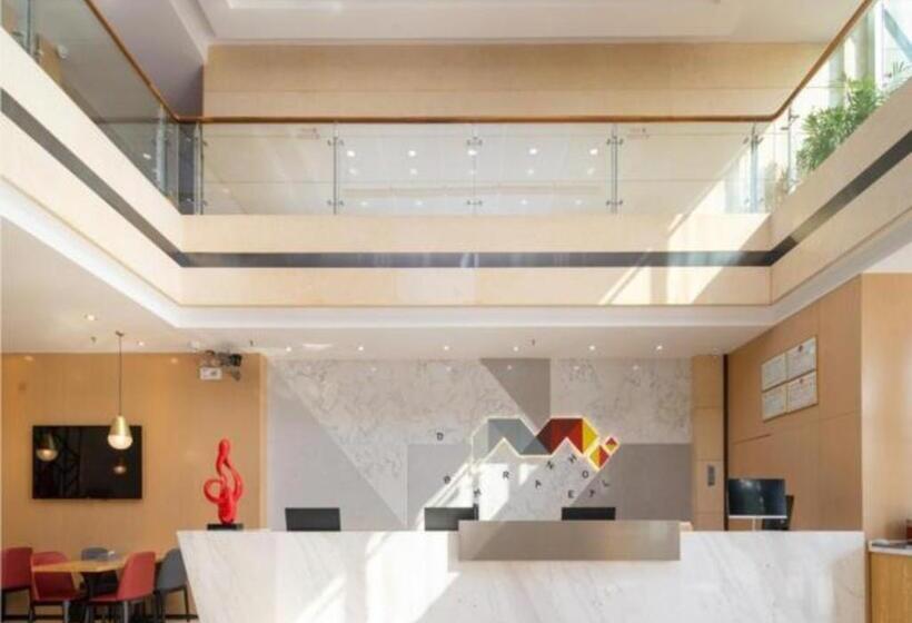 Borrman Hotel Qingyuan Shunying Gymnasium Flagship