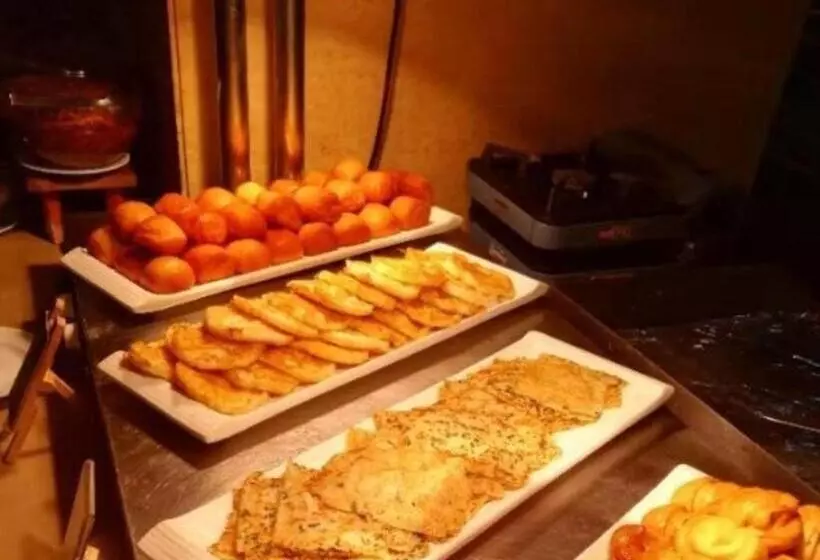 Gem Hotel Hefei Feidong County Buhe Longquan Xi Road