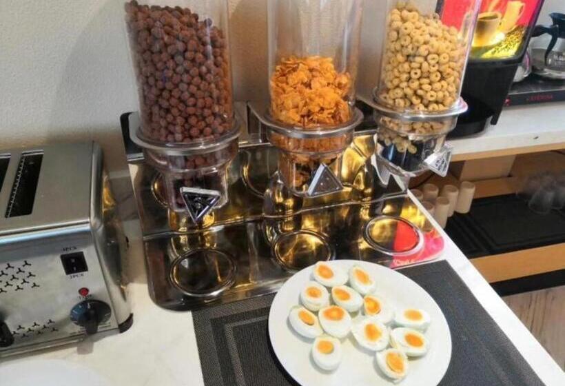 Gem Hotel Hefei Feidong County Buhe Longquan Xi Road