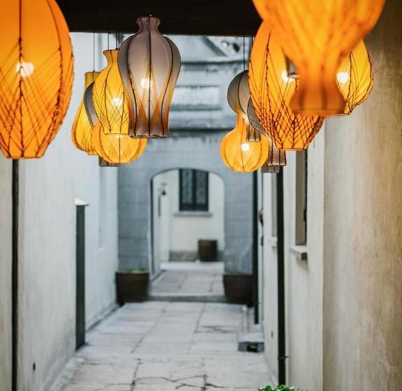 Hotel Blossom House Nanxun Qiushu Lane