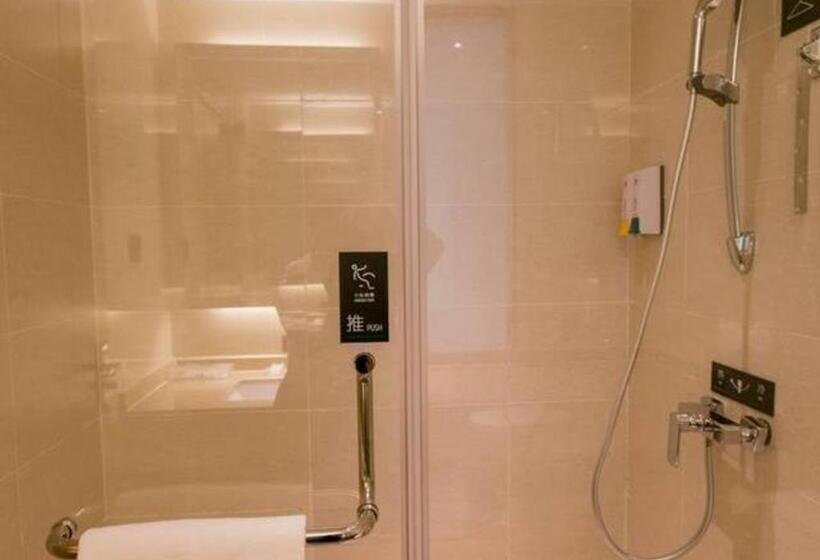 Отель City Comfort Inn Baise Forest Central City Hengji Plaza