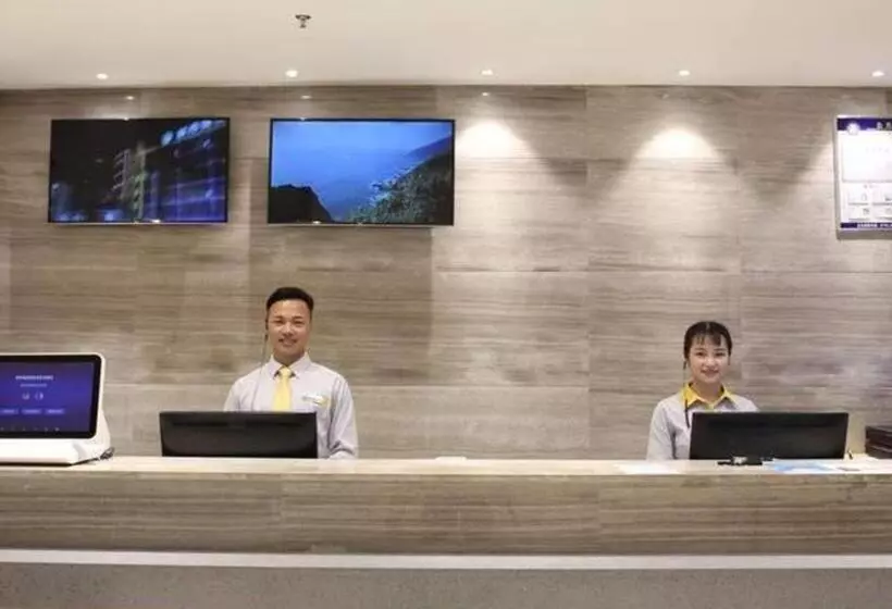 Hotelli City Comfort Inn Baise Forest Central City Hengji Plaza